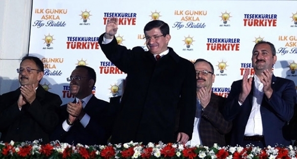 AKP’NİN VAAT PAKETİNİN MALİYETİ 22,3 MİLYAR LİRA.